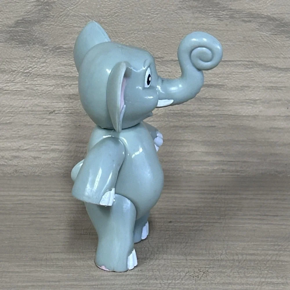 Tuki Makeeta RAIN FOREST CAFE 3.25